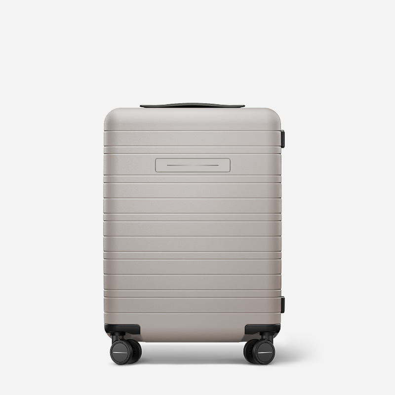 Horizn studios cabin luggage clearance