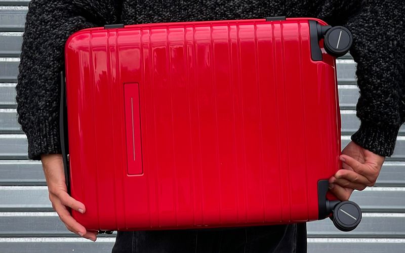 Smart Luggage and Accessories Campaigns Horizn Studios