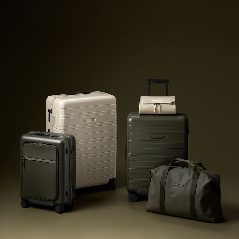 Horizn premium suitcase clearance